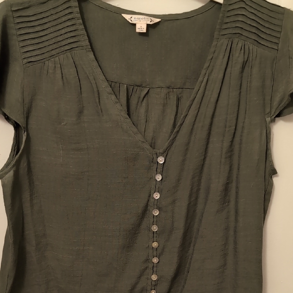 Chic V-Neck Blouse in Olive Green